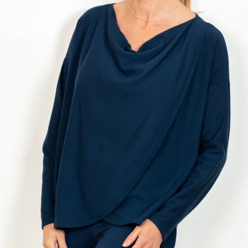 J.J. Winks "Sweater Weather"  Navy Blue Top size M. Built in bra View 3